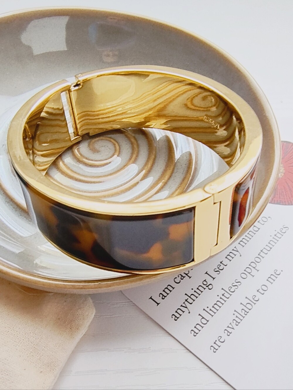 J. Crew Tortoise clamp Gold-Tone Hinge Bracelet